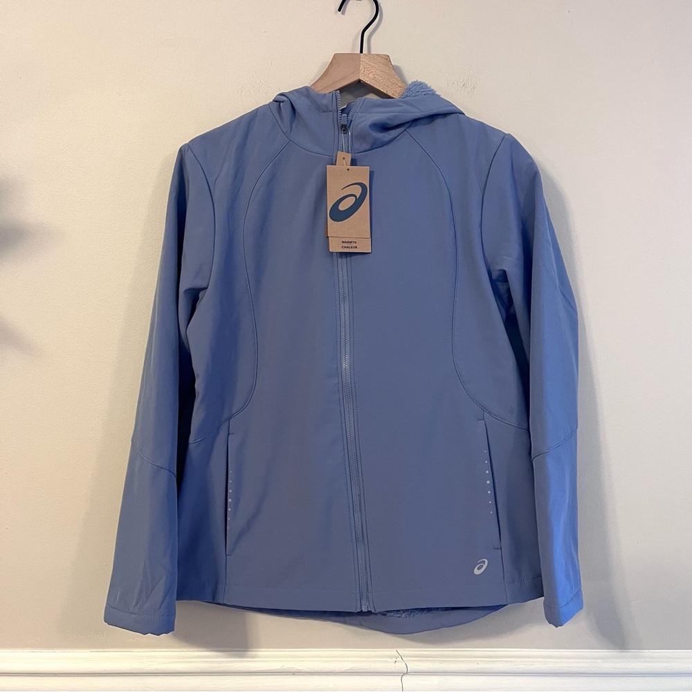Asics Women’s Velboa Lined Softshell Jacket Size S Reflective Blue Zip Up NWT